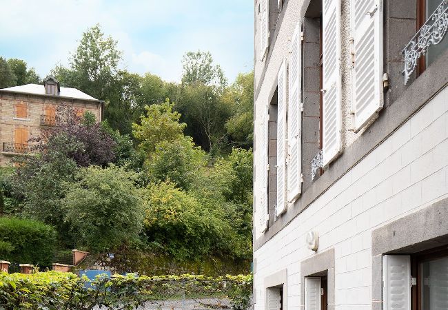 Apartment in La Bourboule - Villa Pax 1 - La Bourboule 5pers Apartment in La Bourboule - Villa Pax 1 - La Bourboule 5pers