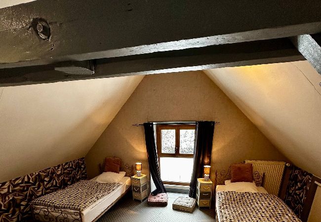 House in Mont-Dore - L'école du Hameau - Mont Dore 9 pers House in Mont-Dore - L'école du Hameau - Mont Dore 9 pers