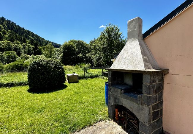 House in Mont-Dore - L'école du Hameau - Mont Dore 9 pers House in Mont-Dore - L'école du Hameau - Mont Dore 9 pers
