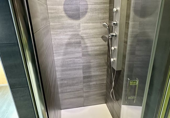 House in Mont-Dore - L'école du Hameau - Mont Dore 9 pers House in Mont-Dore - L'école du Hameau - Mont Dore 9 pers