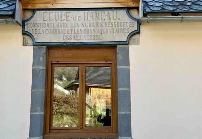 House in Mont-Dore - L'école du Hameau - Mont Dore 9 pers House in Mont-Dore - L'école du Hameau - Mont Dore 9 pers