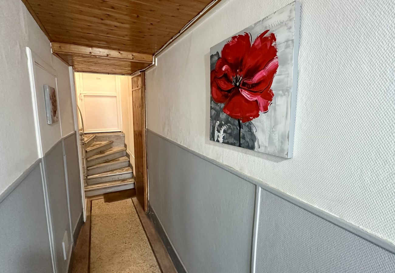 Apartment in Mont-Dore - Villa Blanche 11  - Le Mont Dore 5pers