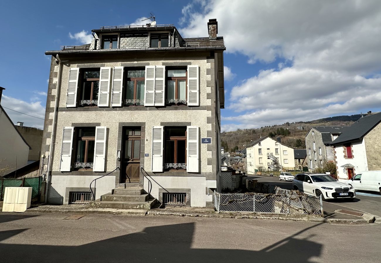 Apartment in La Bourboule - Villa Pax 4 - La Bourboule 6pers