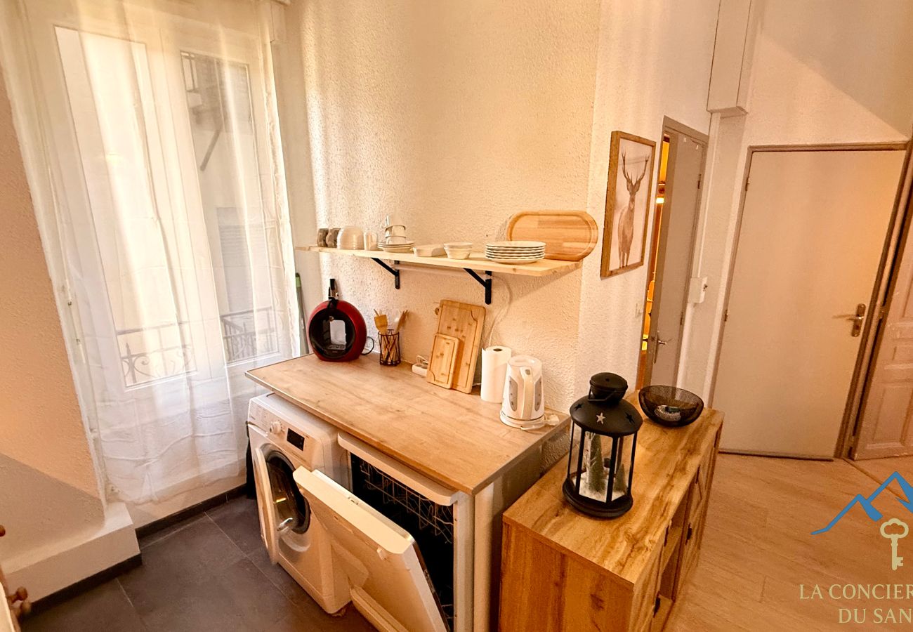 Apartment in Mont-Dore - Villa Bleue 2 Le Mont Dore 4pers