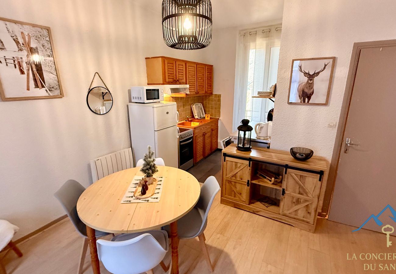 Apartment in Mont-Dore - Villa Bleue 2 Le Mont Dore 4pers