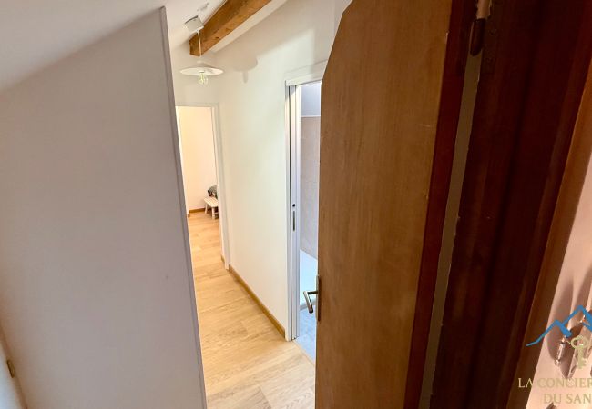 Chalet in Mont-Dore - La Cascada Le Mont Dore Chalet in Mont-Dore - La Cascada Le Mont Dore