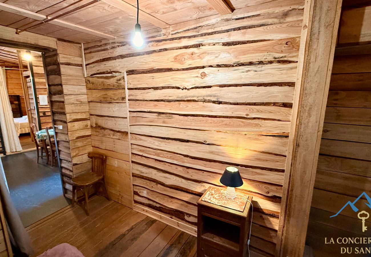 Apartment in Mont-Dore - La Cabane des Sources Le Mont Dore 2pers