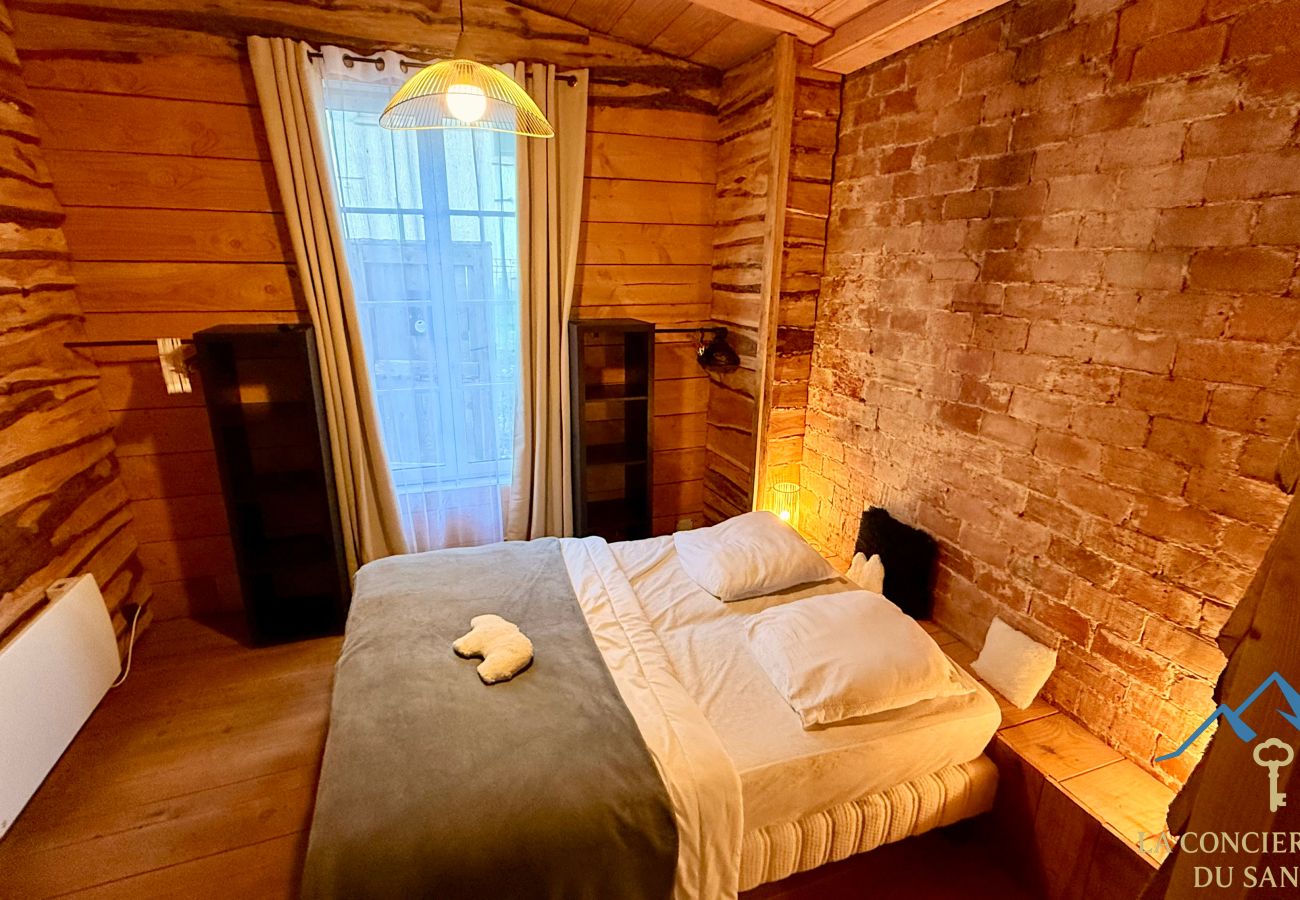 Apartment in Mont-Dore - La Cabane des Sources Le Mont Dore 2pers