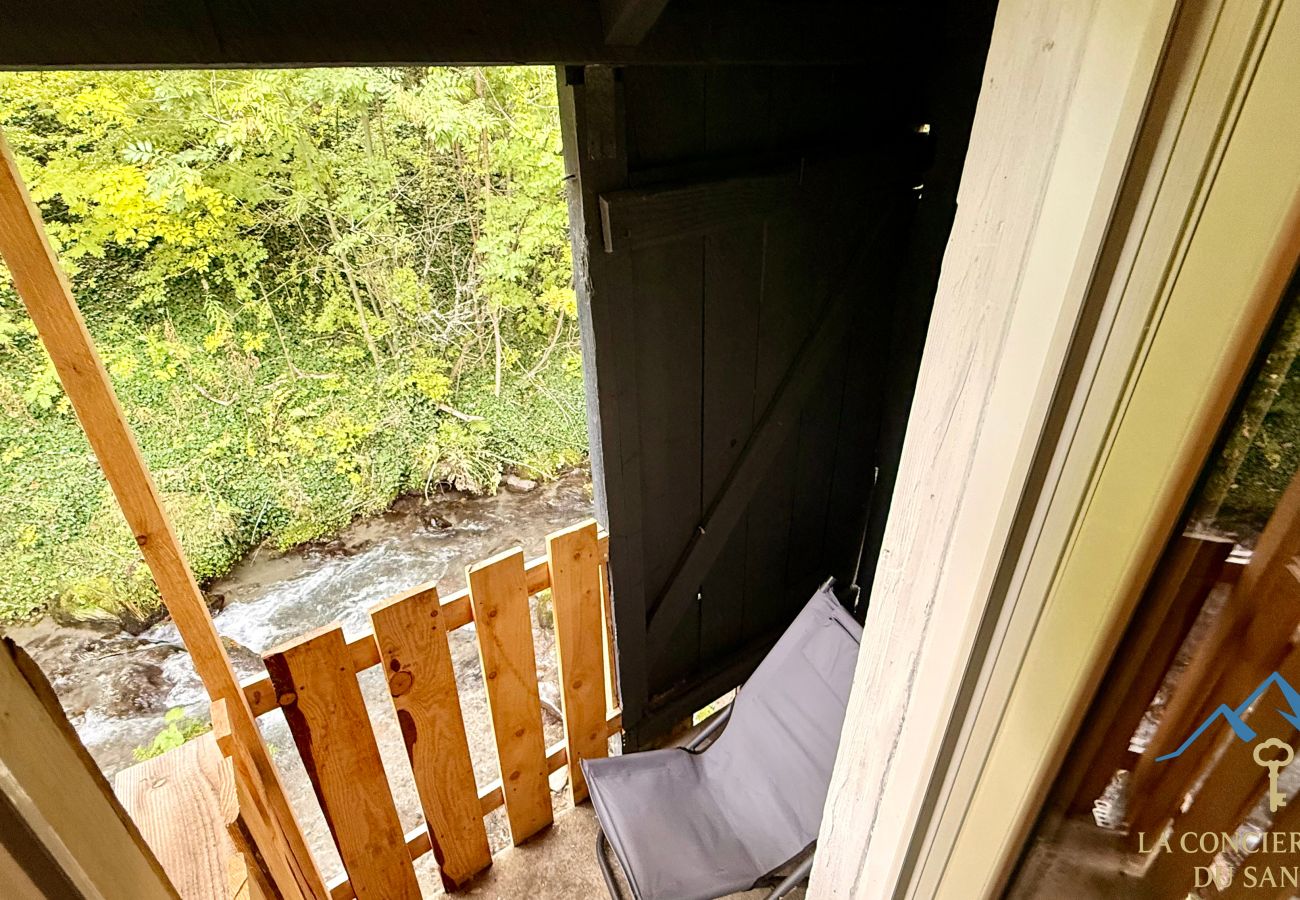 Apartment in Mont-Dore - La Cabane des Sources Le Mont Dore 2pers