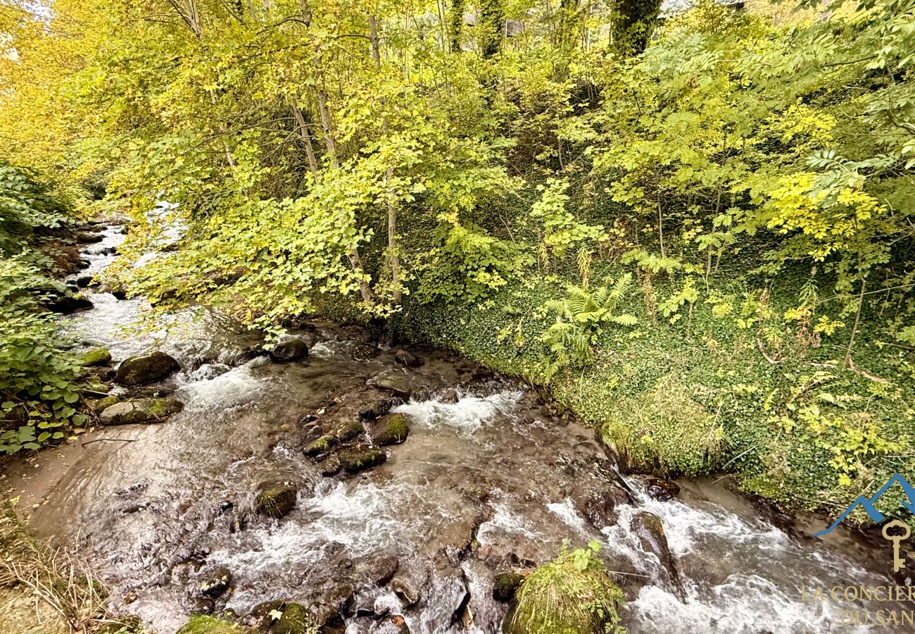 Apartment in Mont-Dore - La Cabane des Sources Le Mont Dore 2pers