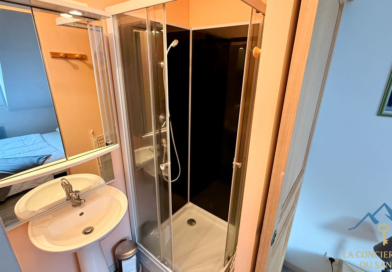 Apartment in Mont-Dore - Le Bordeaux 14 Le Mont Dore 2/4pers