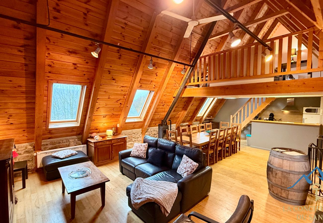 Cottage in Murat-le-Quaire - La Grange BOREL 12 pers Murat Le Quaire