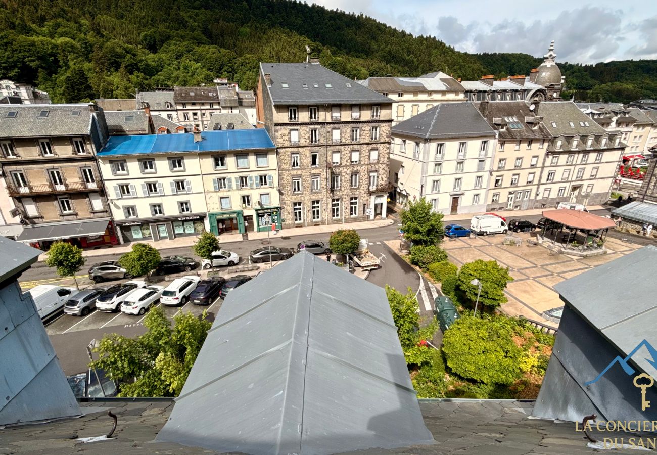 Apartment in Mont-Dore - Le Refuge de la Marmotte