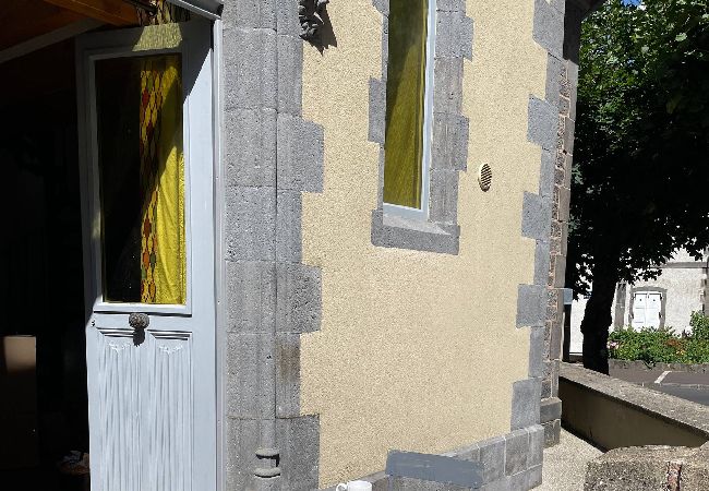 Appartement à Mont-Dore - La Chapelle - Le Mont Dore 2 pers Appartement à Mont-Dore - La Chapelle - Le Mont Dore 2 pers