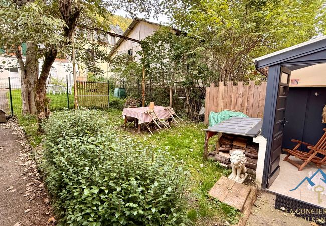 Appartement à Mont-Dore - La Cabane des Sources Le Mont Dore 2pers Appartement à Mont-Dore - La Cabane des Sources Le Mont Dore 2pers