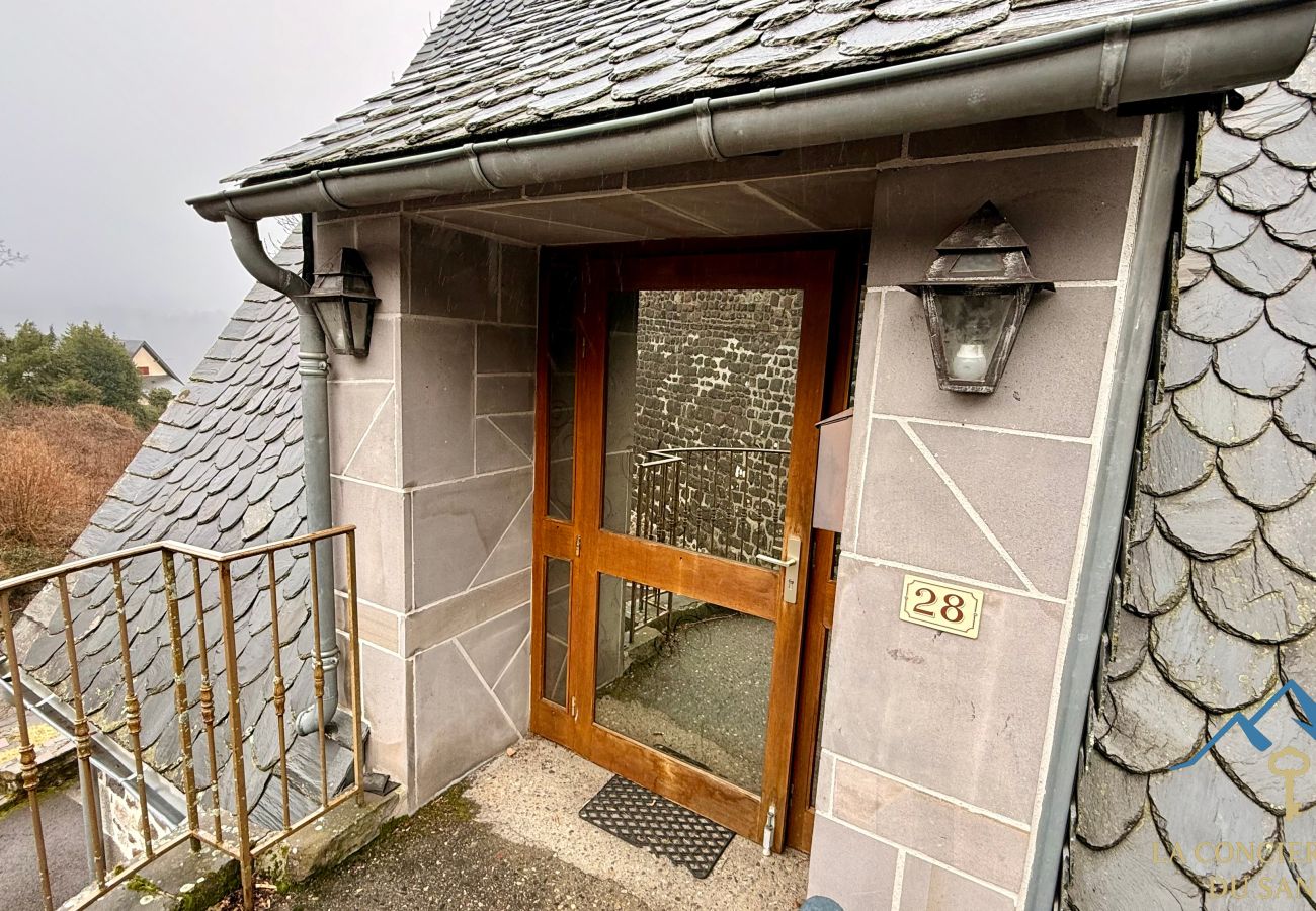 Gîte Rural à Murat-le-Quaire - La Grange BOREL 12 pers Murat Le Quaire